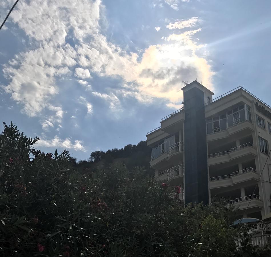 Hotel La Rosa Negra Ulcinj Extérieur photo