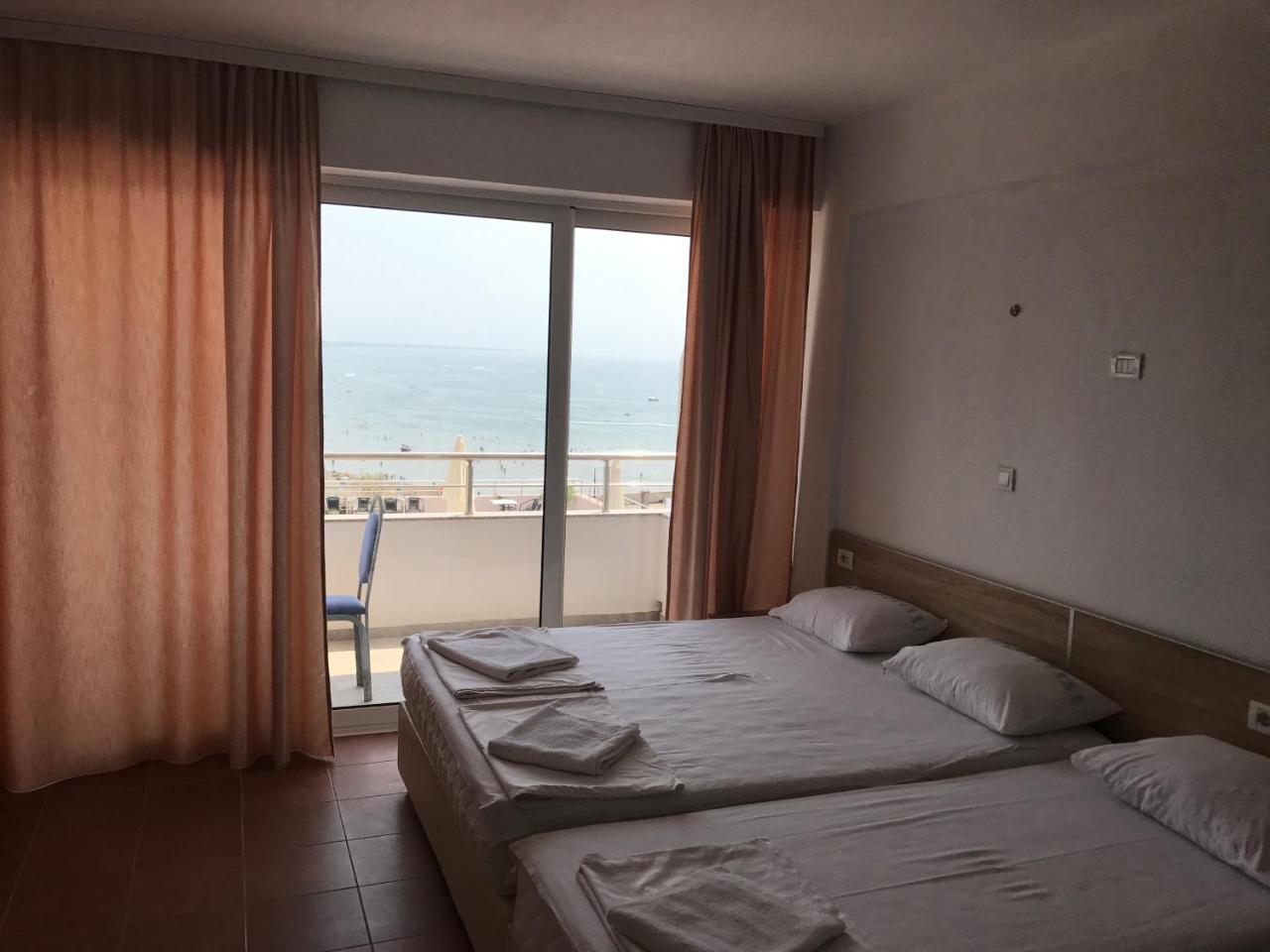 Hotel La Rosa Negra Ulcinj Extérieur photo